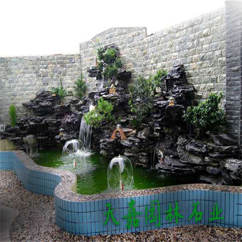金秀小庭院水景设计